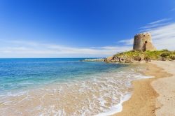 Spiaggia di  Bari Sardo, si trova poco distante da Arbatax in Olgiastra, Sardegna Orientale - © Tramont_ana / Shutterstock.com