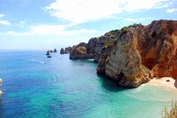 La spiaggia di Dona Ana a Lagos. Ci troviamo ...