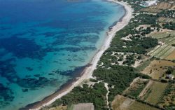 Spiaggia Grande, Isola Sant Antioco in Sardegna, uno dei luoghi della fiction l'Isola di Pietro con Gianni Morandi