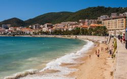 Spiaggia di Ajaccio, Corsica occidentale - © Gerardo Borbolla / shutterstock.com