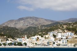 la spiaggia di Diafani a Karpathos è considerata ...