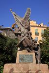 Statua ai caduti patrioti ad Ajaccio in Corsica - © John Copland / shutterstock.com