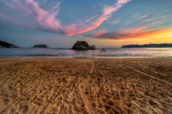 Tramonto sull'oceano, in un una baia dello stato di Nayarit, in Messico - © West Coast Scapes / Shutterstock.com