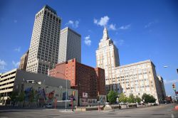 Tulsa, Oklahoma: la  Skylline Art Deco della città degli Stati Uniti - © Ffooter / Shutterstock.com