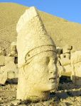 Una statua a Nemrut, Turchia orientale -  Foto di Giulio Badini