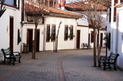 Via del centro storico di Ankara, la capitale della Turchia - © Orhan Cam / Shutterstock.com