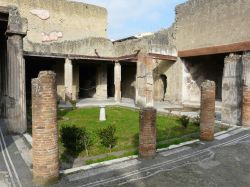 Villa Romana ad Ercolano(Napoli), versante sud del Vesuvio - © khd / Shutterstock.com