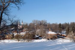 Vista invernale delle campagne intorno al Villaggio di Sergiev Posad in Russia - © Pukhov Konstantin / Shutterstock.com