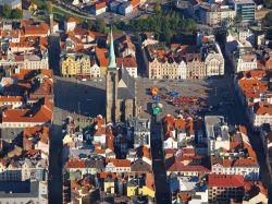 Vista aerea della piazza centrale di Pilsen, Capitale Europea della Cultura 2015 - © Peteri / Shutterstock.com