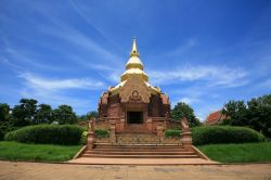 Wat Pa Salawan, il tempio si trova nella provincia di Nakhon Ratchasima, in Thailandia - © Blanscape / Shutterstock.com