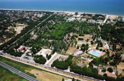 In volo su Zadina Pineta e il Cesenatico Camoping Village, Emilia-Romagna - © ferrucciofabbri / Cesenatico Camping Village