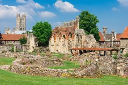 Abbazia di Sant'Agostino e la Cattedrale di Canterbury - © Aliaksandr Kazlou / iStockphoto LP