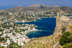 Agia Marina con il castello sull'isola di Leros (Dodecaneso, Grecia).

