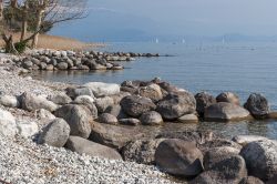 Alcune spiaggette intorno a Padenghe sul Garda in provincia di Brescia