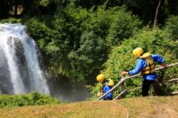 Anche rafting e canyoning alle Cascate delle Marmore vicino a Terni in Umbria - © Paolo Trovo / Shutterstock.com