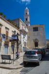 Andria, Puglia: una strada della città, che negli ultimi anni ha visto crescere l'afflusso di turisti grazie alla presenza del vicino Castel del Monte - foto © trabantos ...