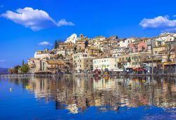 Anguillara Sabazia, un villaggio pittoresco sul Lago di Bracciano, Lazio.
