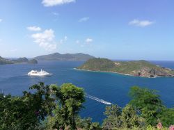 Anse du Bourg, la baia sull'isola di Terre de Haut, isole Les Saintes Guadalupa