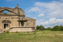 L'antica città abbandonata di Monterano, Roma, Lazio. Dal 1799 gli edifici di questa località in provincia di Roma giacciono in stato di rovina.



