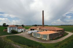 Una antica fornace nei dintorni di San Benedetto Po - © m.bonotto / Shutterstock.com