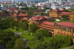 Antichi edifici coloniali nella cittadina di Yangon, Myanmar - © ben bryant / Shutterstock.com