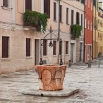 Antico pozzo nel centro storico di Adria nel Polesine (Veneto)