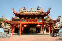 Architettura di un tempio taoista nella città di Singapore - © 44749060 / Shutterstock.com