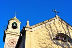 Architettura religiosa a Pieve Ligure, provincia di Genova.
