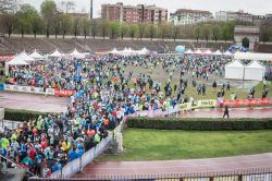 L'Arena Civica Gianni Brera in occasione della Stramilano, la mezza maratona del capoluogo della Lombardia - © Tinxi / Shutterstock.com