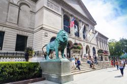 L'Art Institute of Chicago (Stati Uniti) è uno dei musei più grandi del mondo: ospita opere di vario genere ma soprattutto del XIX° secolo - © MaxyM / Shutterstock.com ...