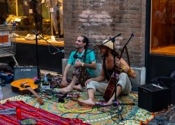 Artisti di strada al Festival Baskers di Faenza in Romagna - © Cecilia Melzess / Shutterstock.com