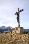 Austria, Tannheim Valley: qui, nei pressi di Reutte, si trova la Croce di Cristo. 
