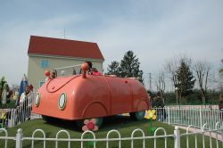 L'automobile di Peppa Pig a Leolandia