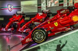 Automobili di Formula 1 esposte a Museo Ferrari si Maranello, provincia di Modena - © John_Silver / Shutterstock.com