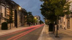 Avenue de Champagne a Epernay: qui si affacciano diverse aziende di produzione del rinomato spumante.



