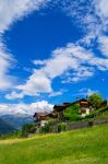 Aymavilles fotografata in estate, siamo in Valle d'Aosta