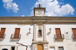 La facciata della Biblioteca Comunale di Mesagne - © Mi.Ti. / Shutterstock.com