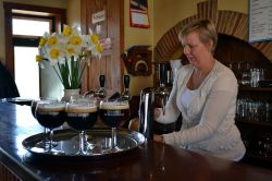 Tra le birre più conosciute prodotte dal Verhaeghe Brewery, che sorge nella cittadina di Anzegem, c'è la famosa "Duchesse de Borgogne".