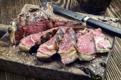 Bistecca alla Fiorentina alla sagra di Cornaredo in Lombardia