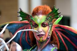 Body painting al Giffoni Film Festival, uno degli appuntamenti cinematografici più importanti della Campania. - © GIO_LE / Shutterstock.com