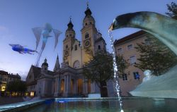 Bressanone, il Water Light Festival: installazione "Luminoles by Port par le vent" - © Pierluigi Orler / www.brixen.org