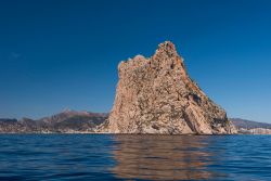 Calpe e il Penon de Ifach, provincia di Alicante, Spagna.

