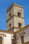 Il Campanile rivestito in pietra dell'Abbazia di San Michele Arcangelo Montescaglioso - © Mi.Ti. / Shutterstock.com