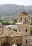 Campanile di una chiesa nel centro di Caravaca de la Cruz, Spagna