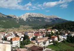 Il borgo montano di Campo di Giove in Abruzzo