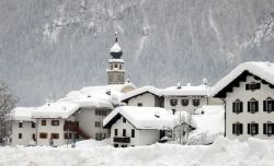 Canale d'Agordo veduta dopo una bella nevicata sulle Alpi in Veneto - © Luca Aless, CC BY-SA 3.0, wikipedia