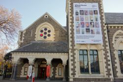 Il Canterbury Museum, splendido esempio di architettura neogotica, si trova in Rolleston Avenue, nel cuore di Christchurch. Progettato dall'architetto Benjamin Mountfort, questo museo comprende ...