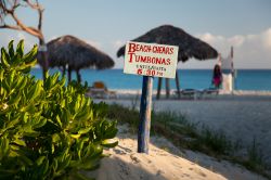 Un cartello sulla spiaggia di Varadero (Cuba). Siamo nella provincia di matanzas, nel nord del paese.