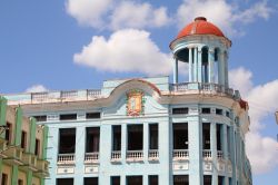 Palazzo storico a Camaguey, Cuba - Un antico edificio, sede della Casa della Cultura, nel cuore storico di Camaguey © Tupungato / Shutterstock.com