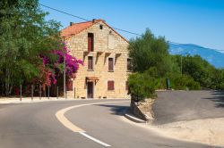 Casa in pietra a Figari, Corsica
